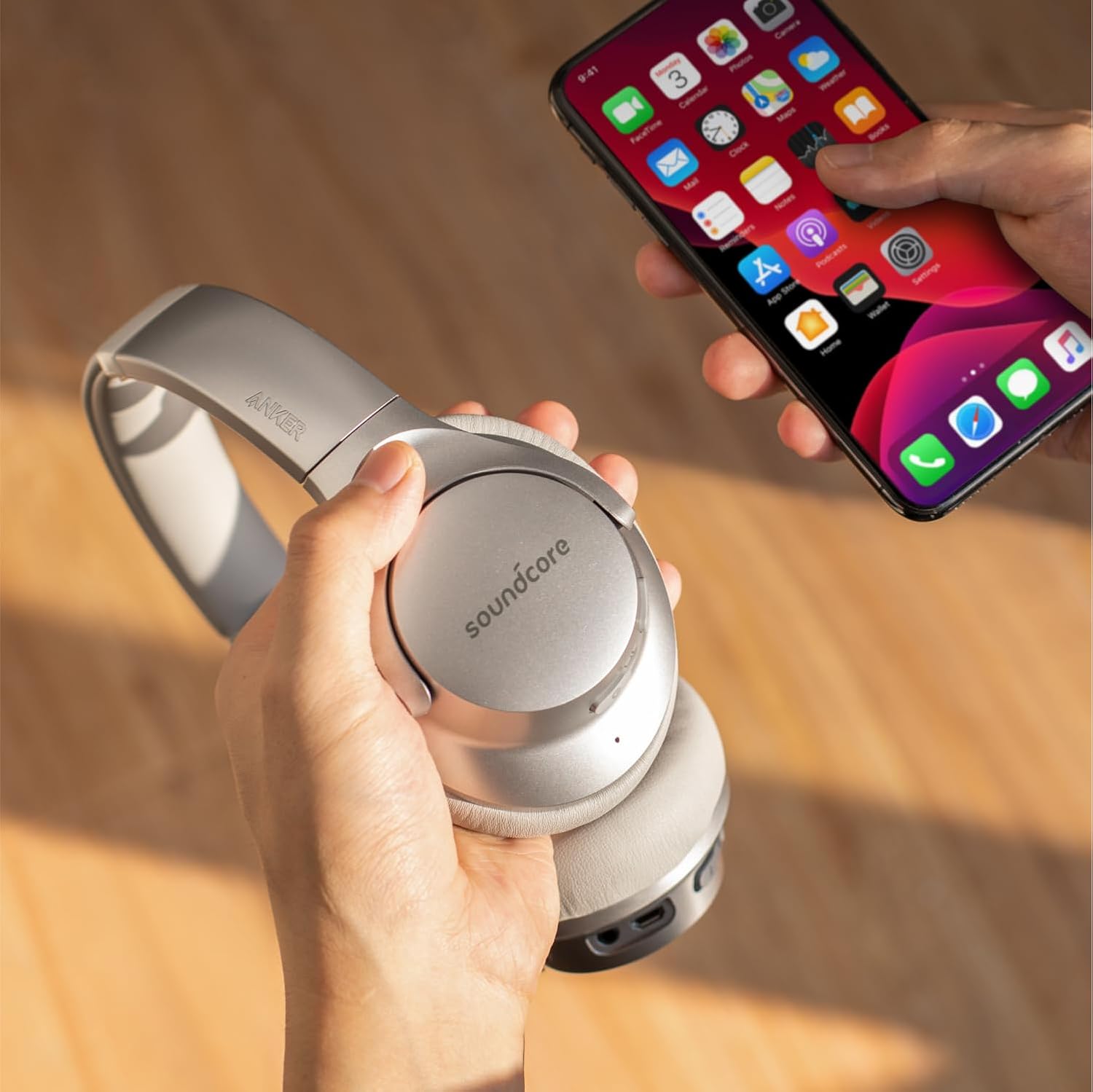 Soundcore Anker Life Q20 Hybrid Active Noise Cancelling Headphones, Wireless Over Ear Bluetooth Headphones, 60H Playtime, Hi-Res Audio, Deep Bass, Memory Foam Ear Cups, Travel, Office